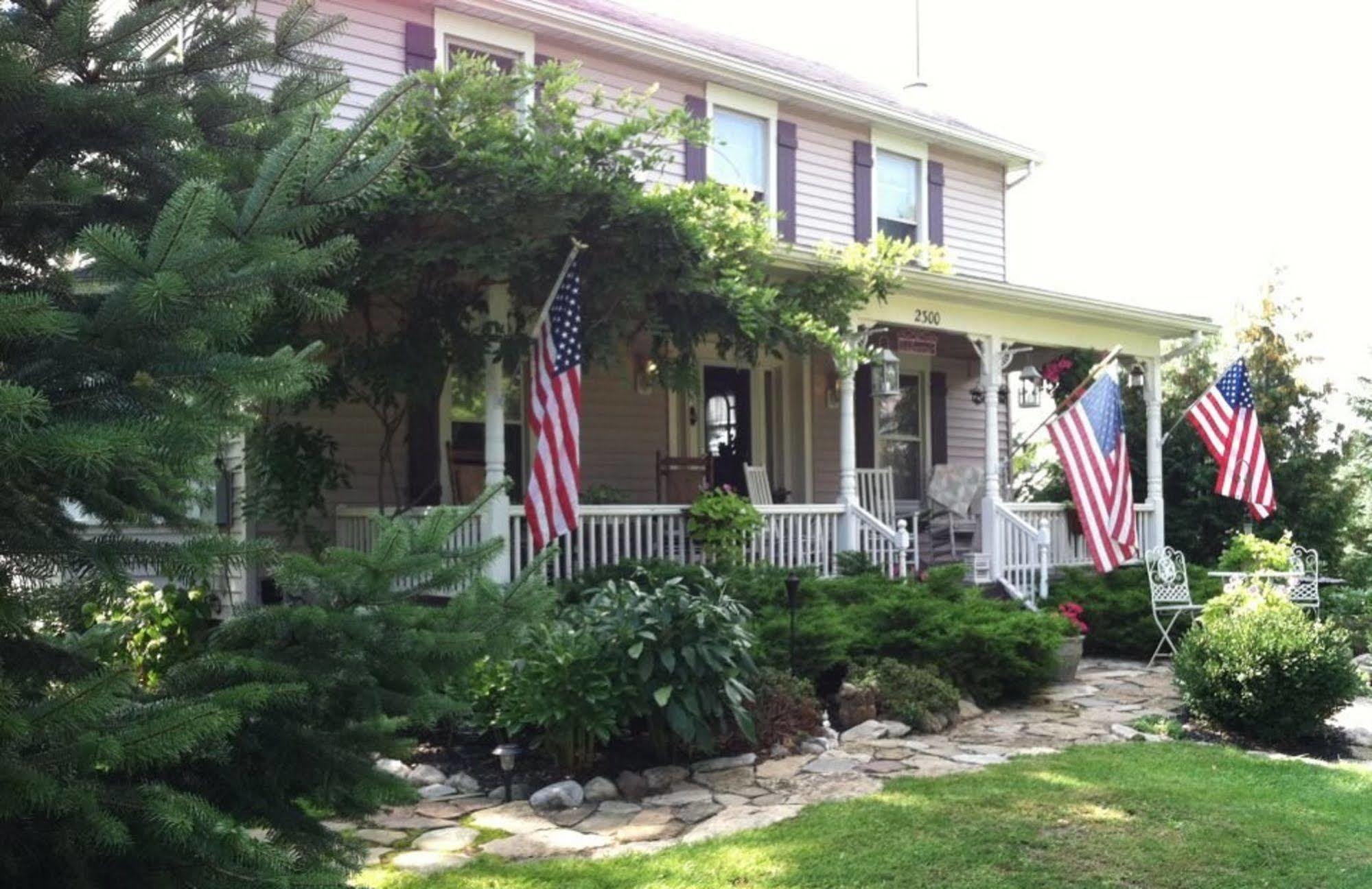The Bella Ella Bed And Breakfast Canandaigua Exterior foto